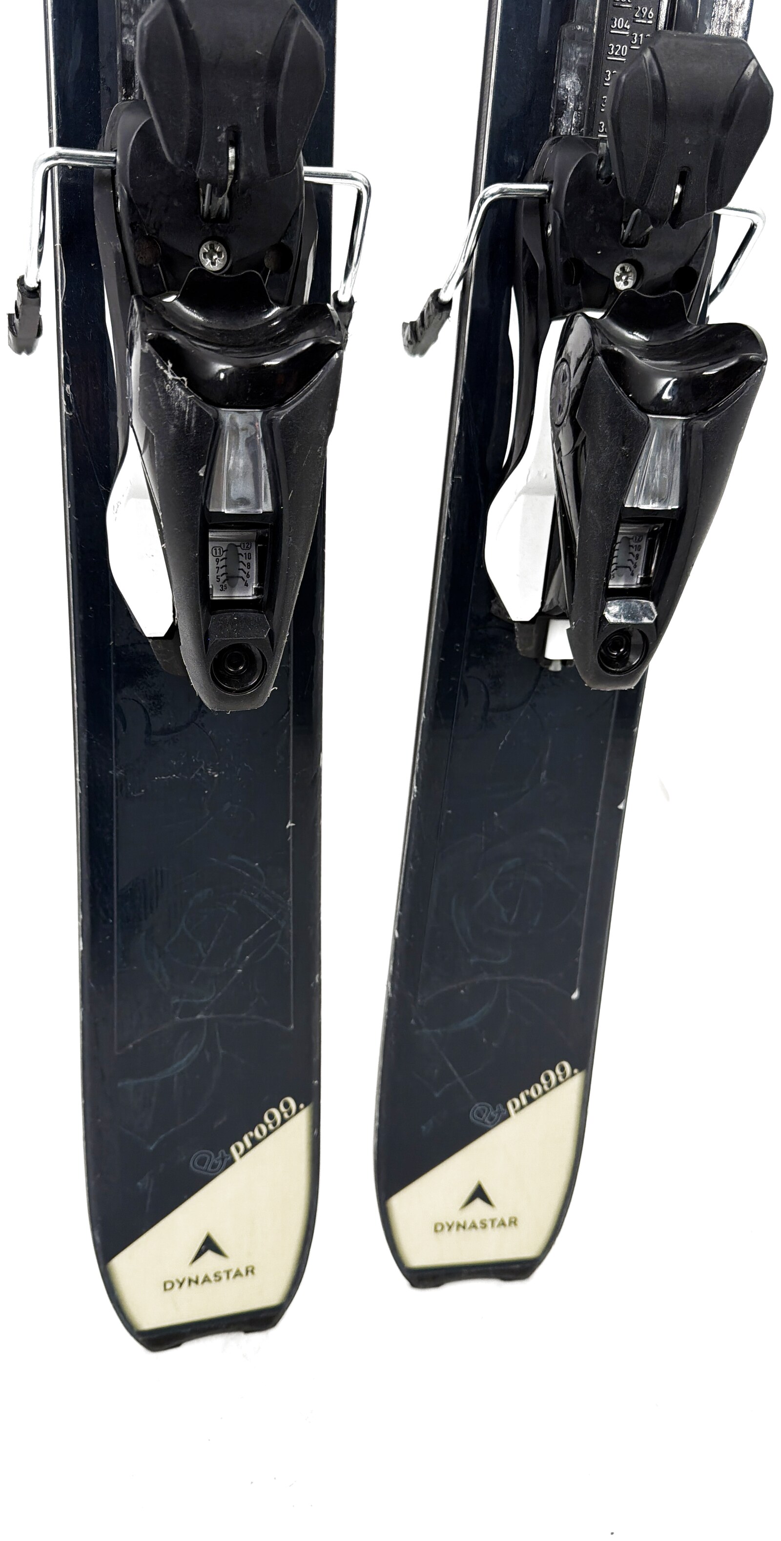 2023 Dynastar E Pro 99 W Skis Tail