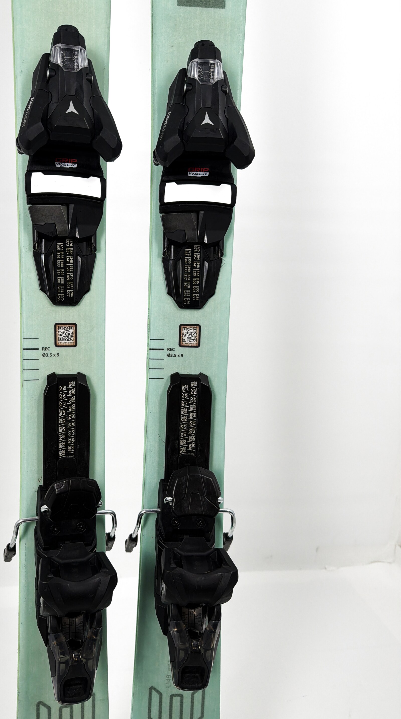 2025 Head Kore 91 W Skis Mid