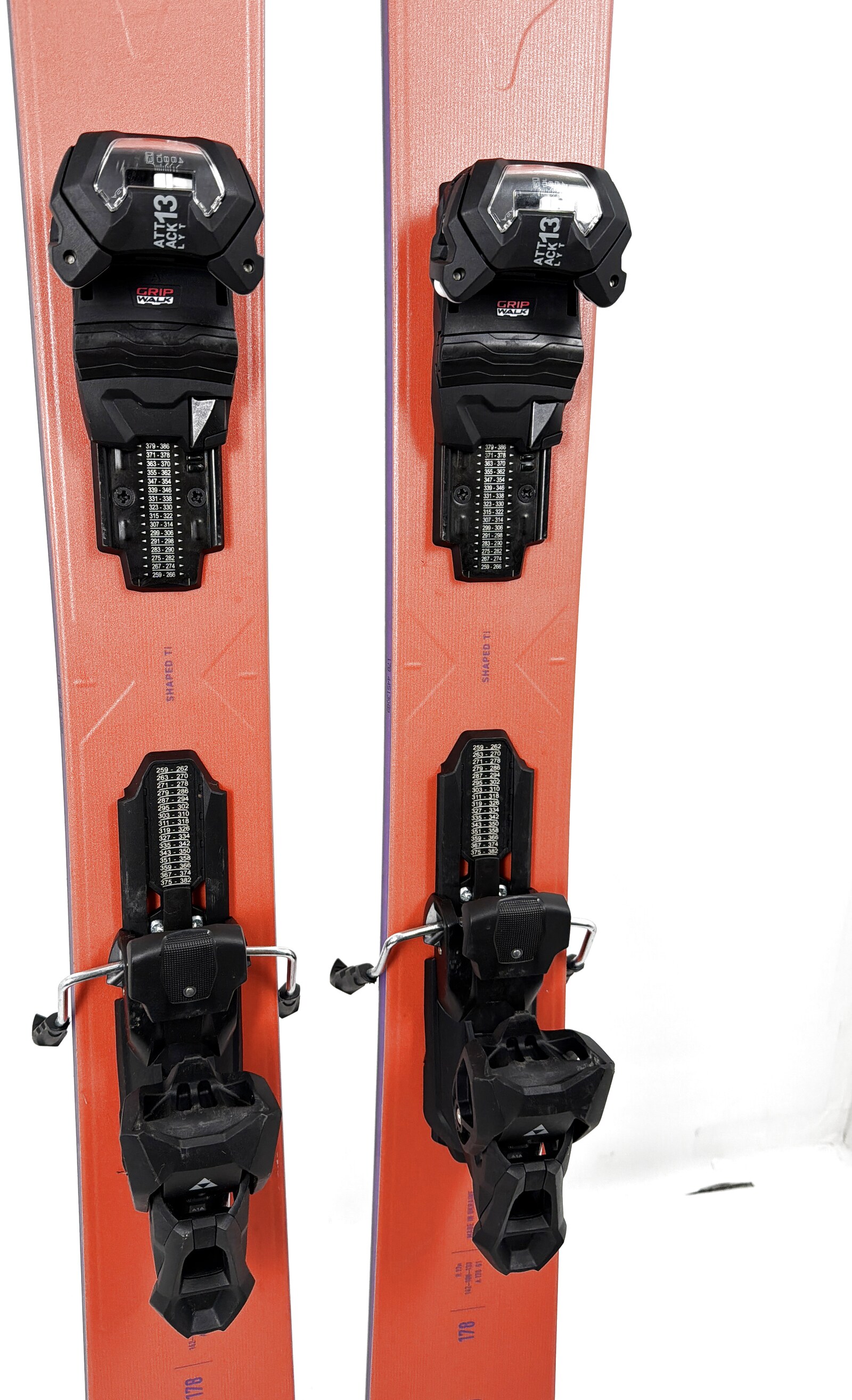 2027 Fischer Ranger 108 Skis Mid