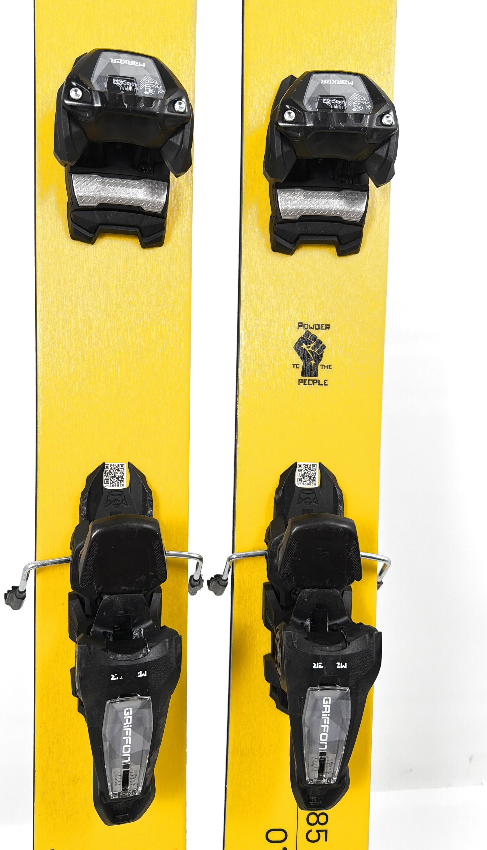 2022 Faction Dictator 4.0 Skis Mid