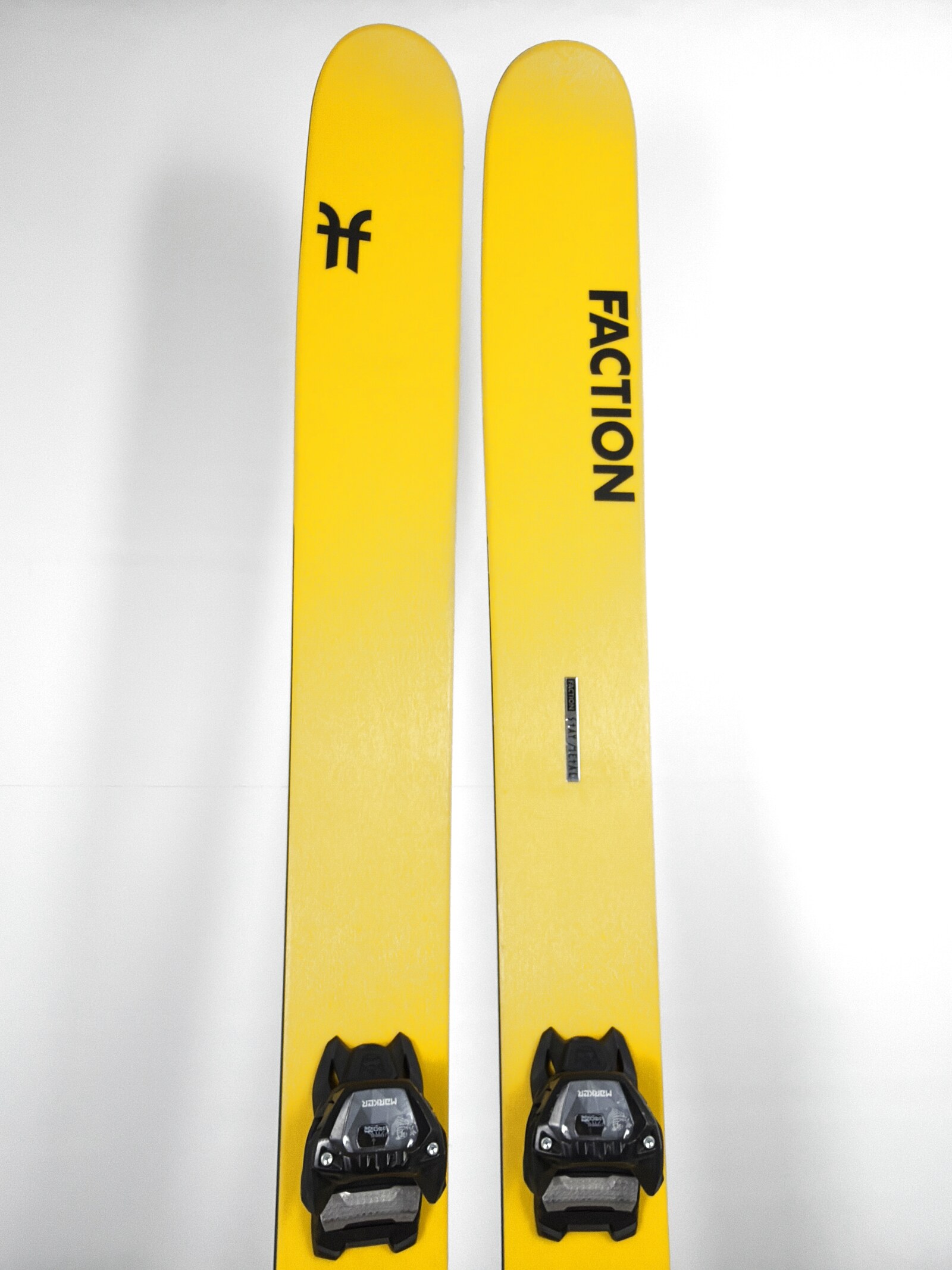 2022 Faction Dictator 4.0 Skis Tip