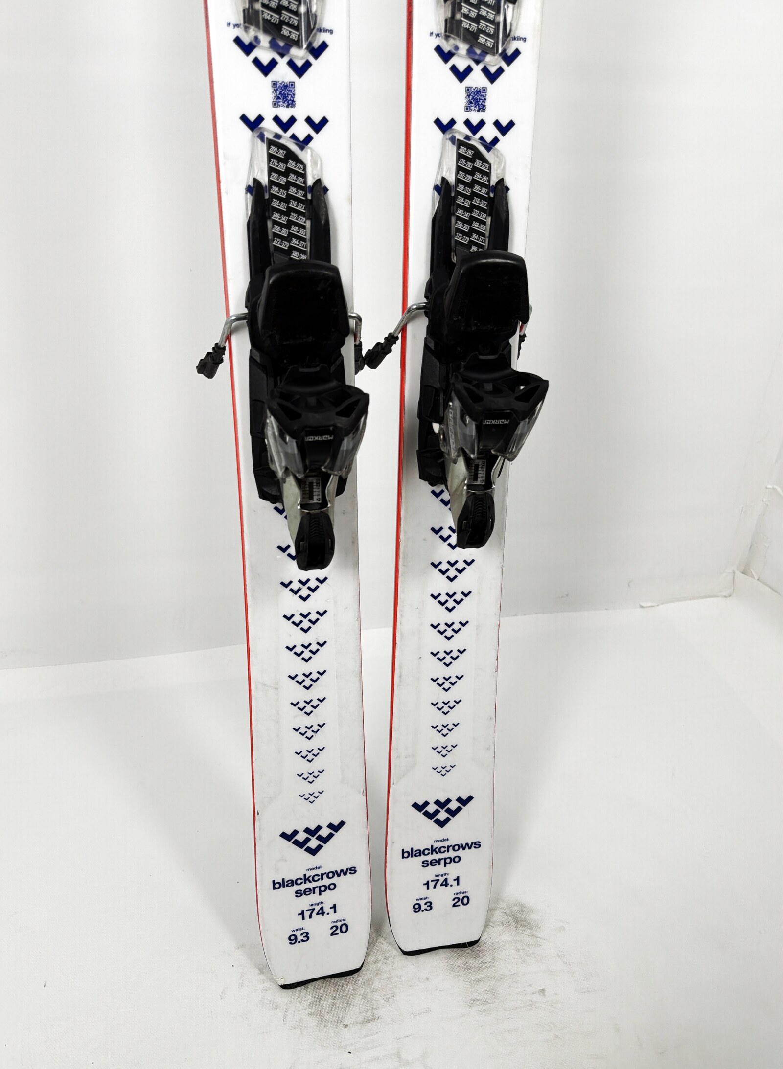 2024 Black Crows Serpo Skis Tail