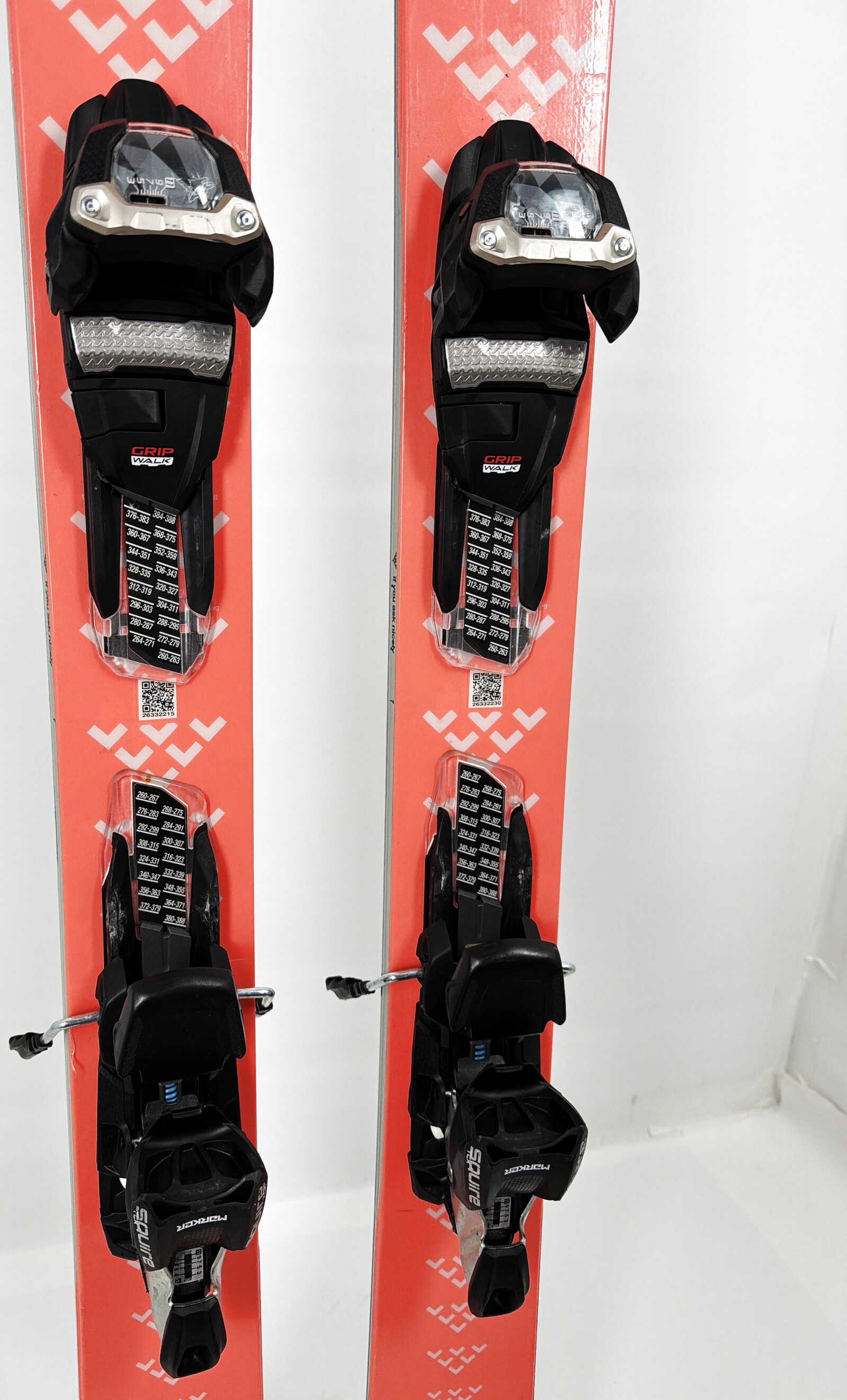 2024 Black Crows Camox Birdie Skis Mid