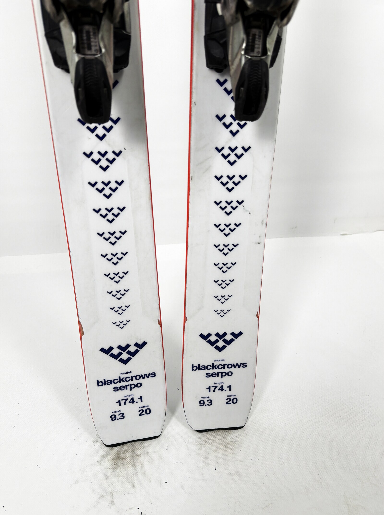 2026 Black Crows Serpo Skis Tail