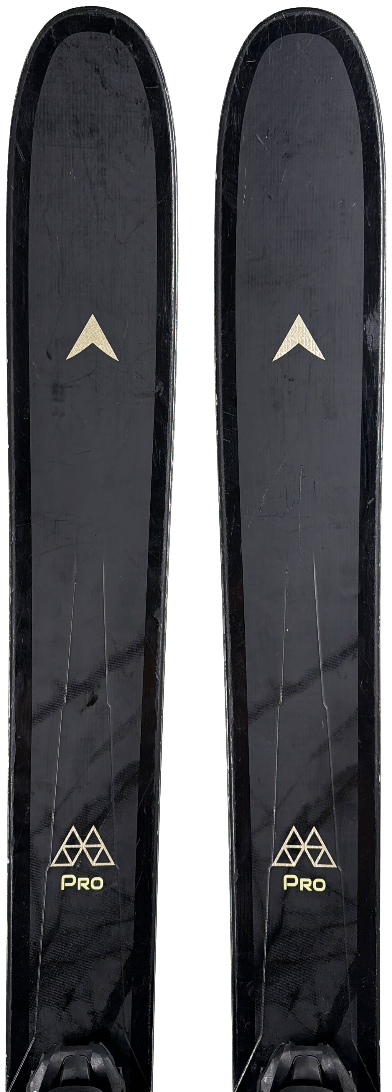 2024 Dynastar M Pro 99 Skis Tip