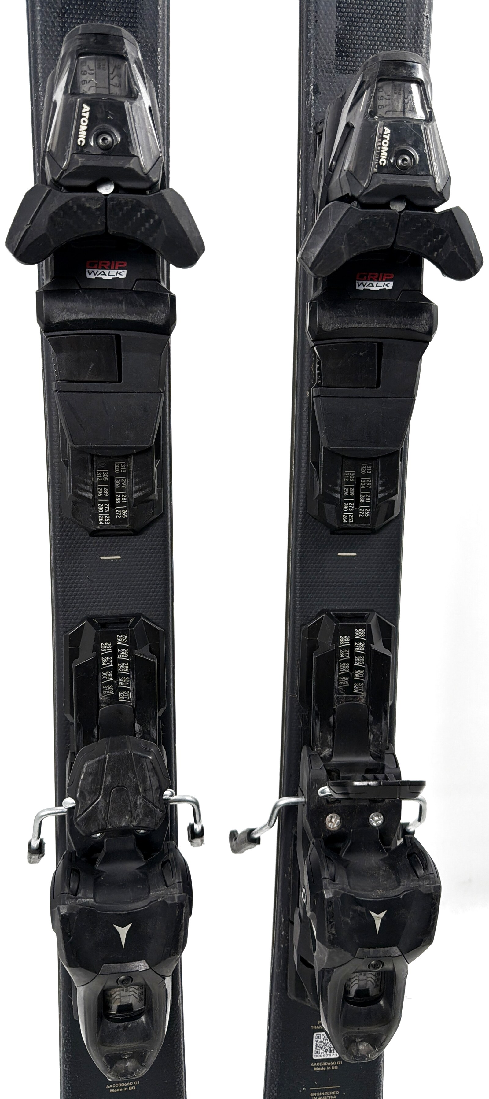 2027 Atomic Cloud C7 Skis Mid