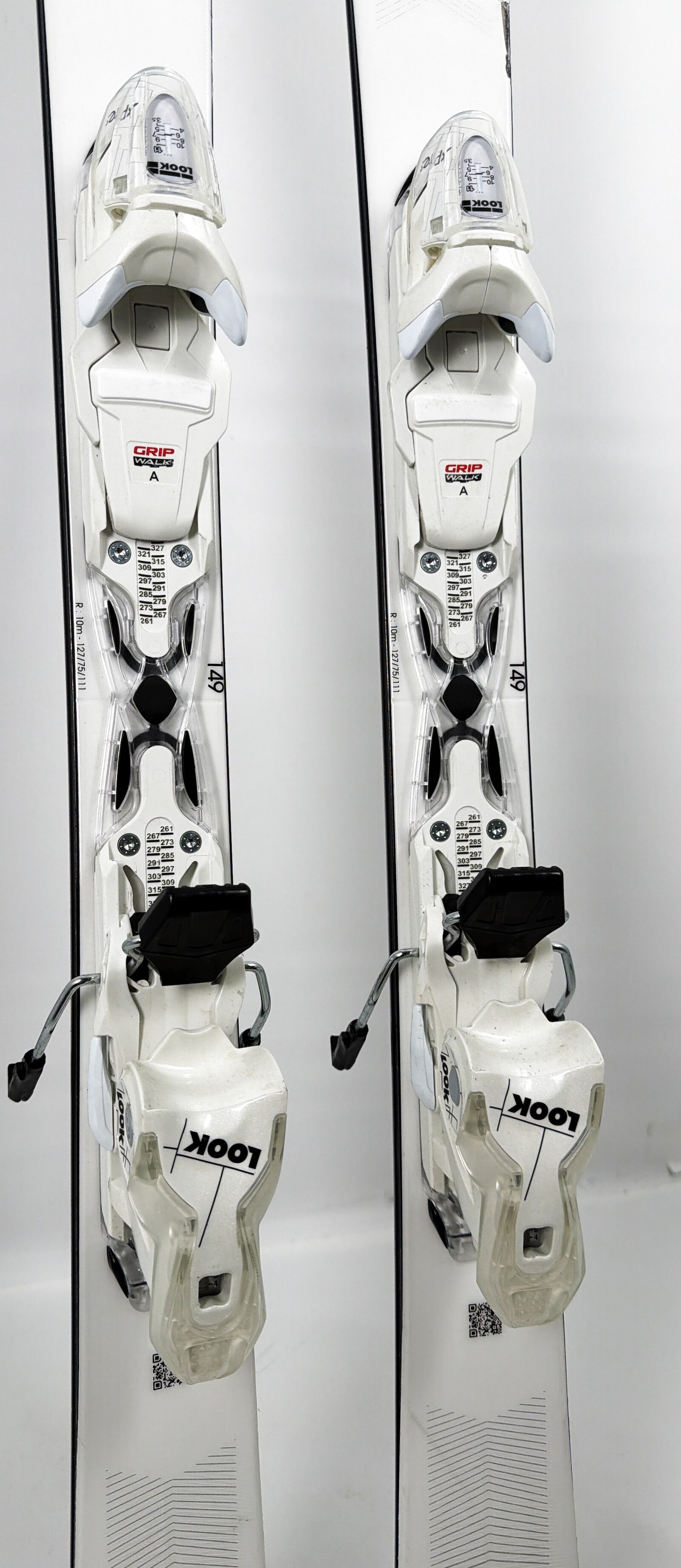 2026 Rossignol Nova 6 Skis Mid