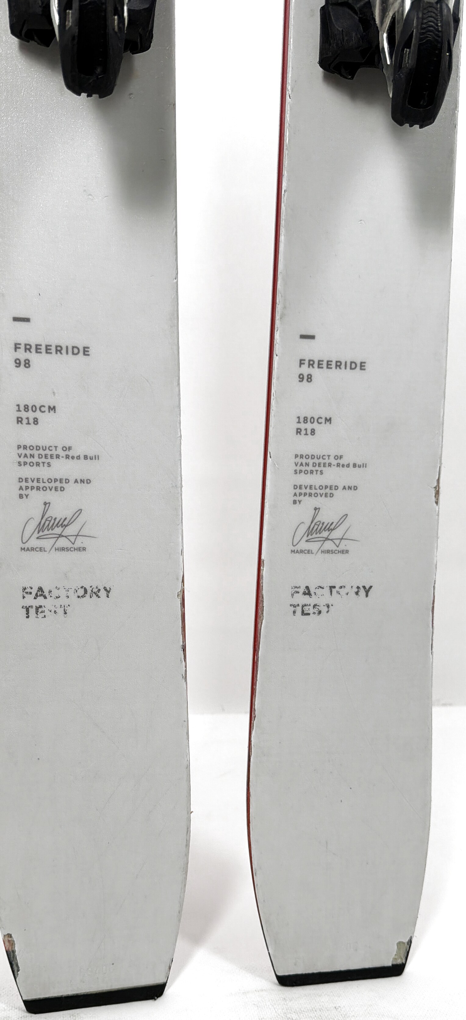 2027 Van Deer Freeride 98 Skis Tail