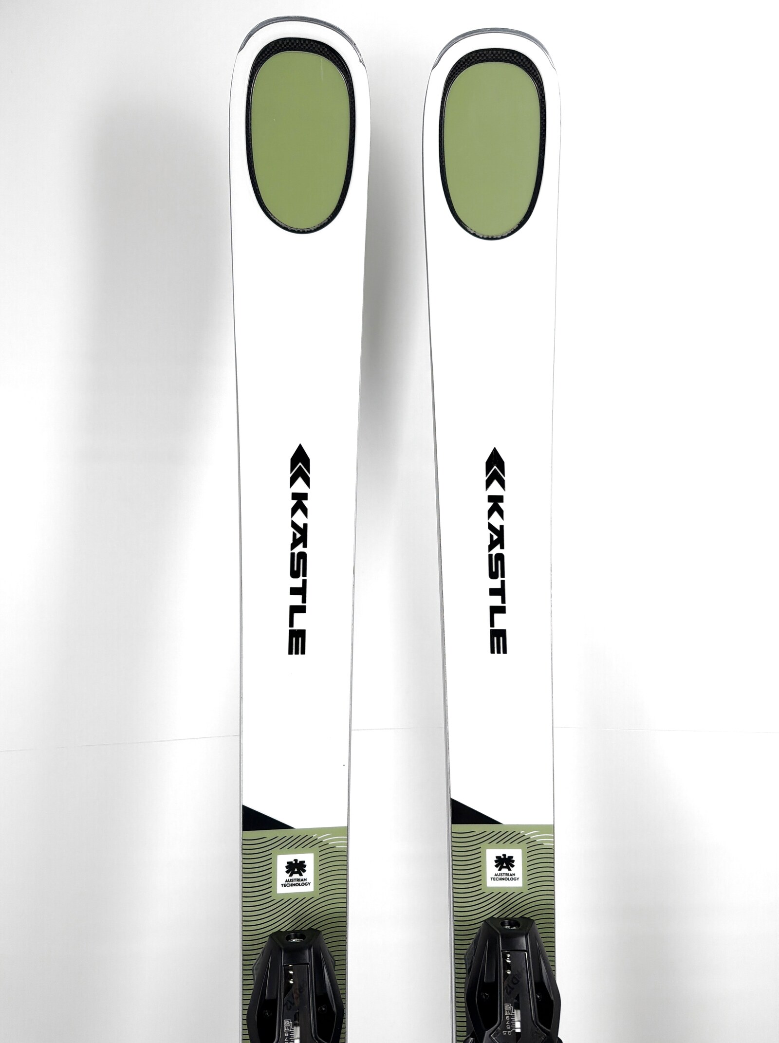 2023 Kastle MX83 Skis Tip