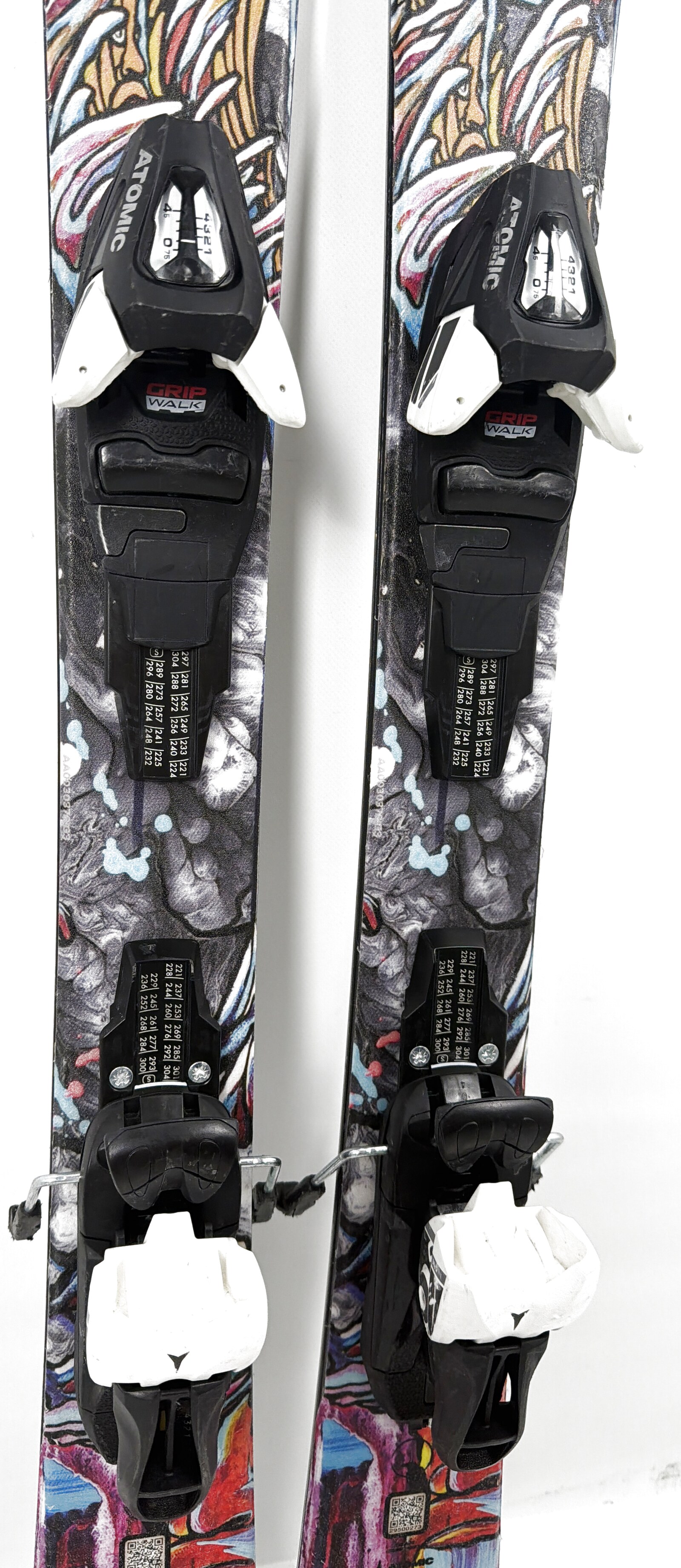 2025 Atomic Bent Jr Skis Mid
