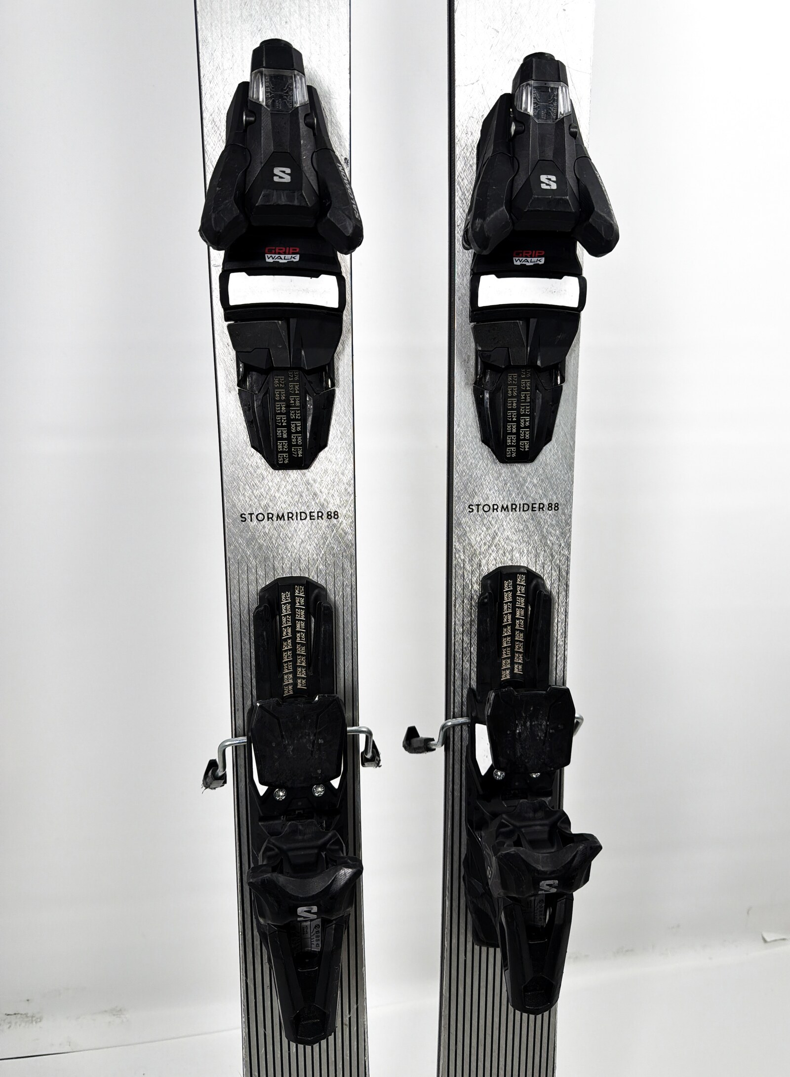 2025 Stockli Stormrider 88 Skis Mid