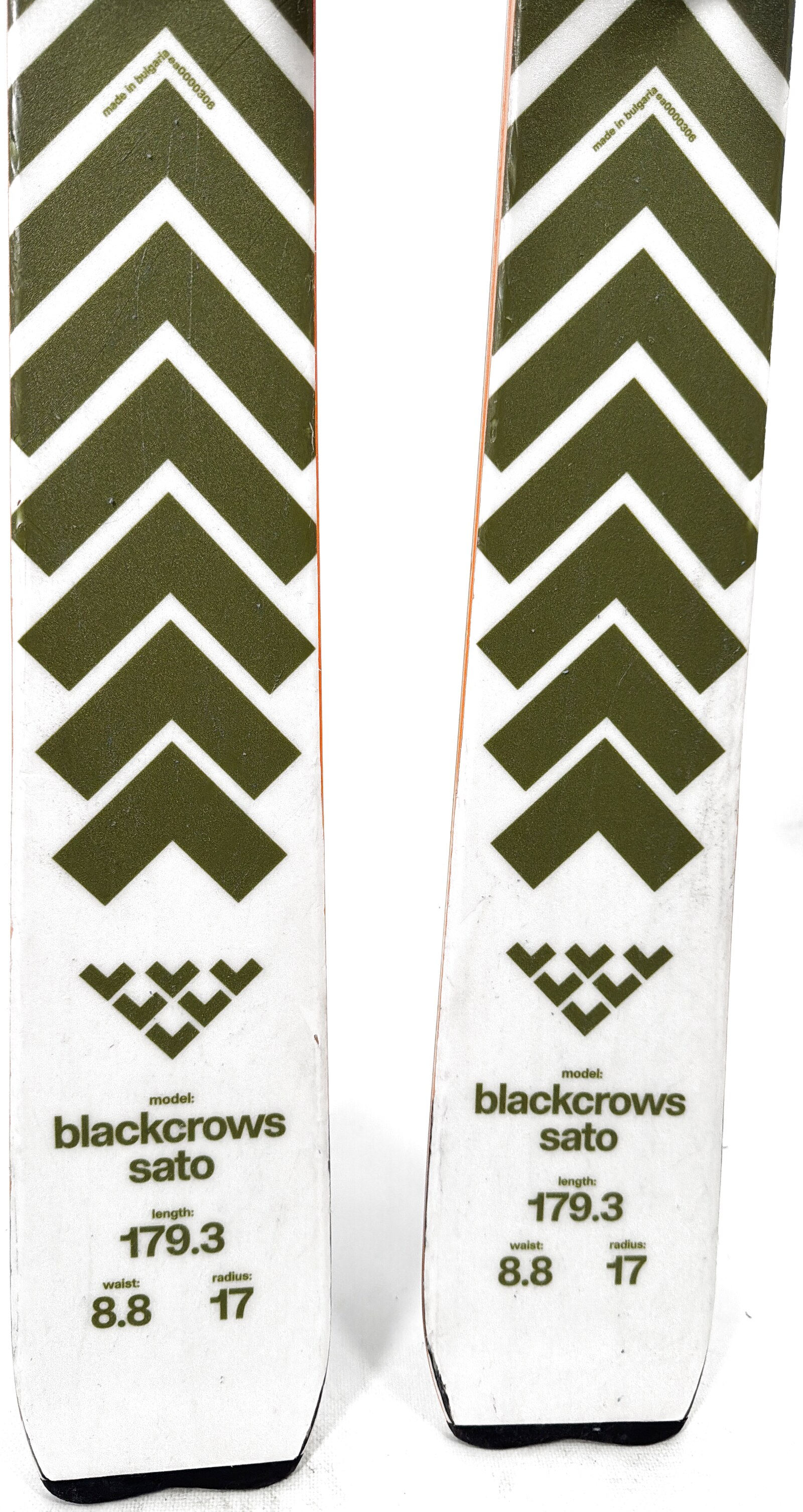 2026 Black Crows Sato Skis Tail