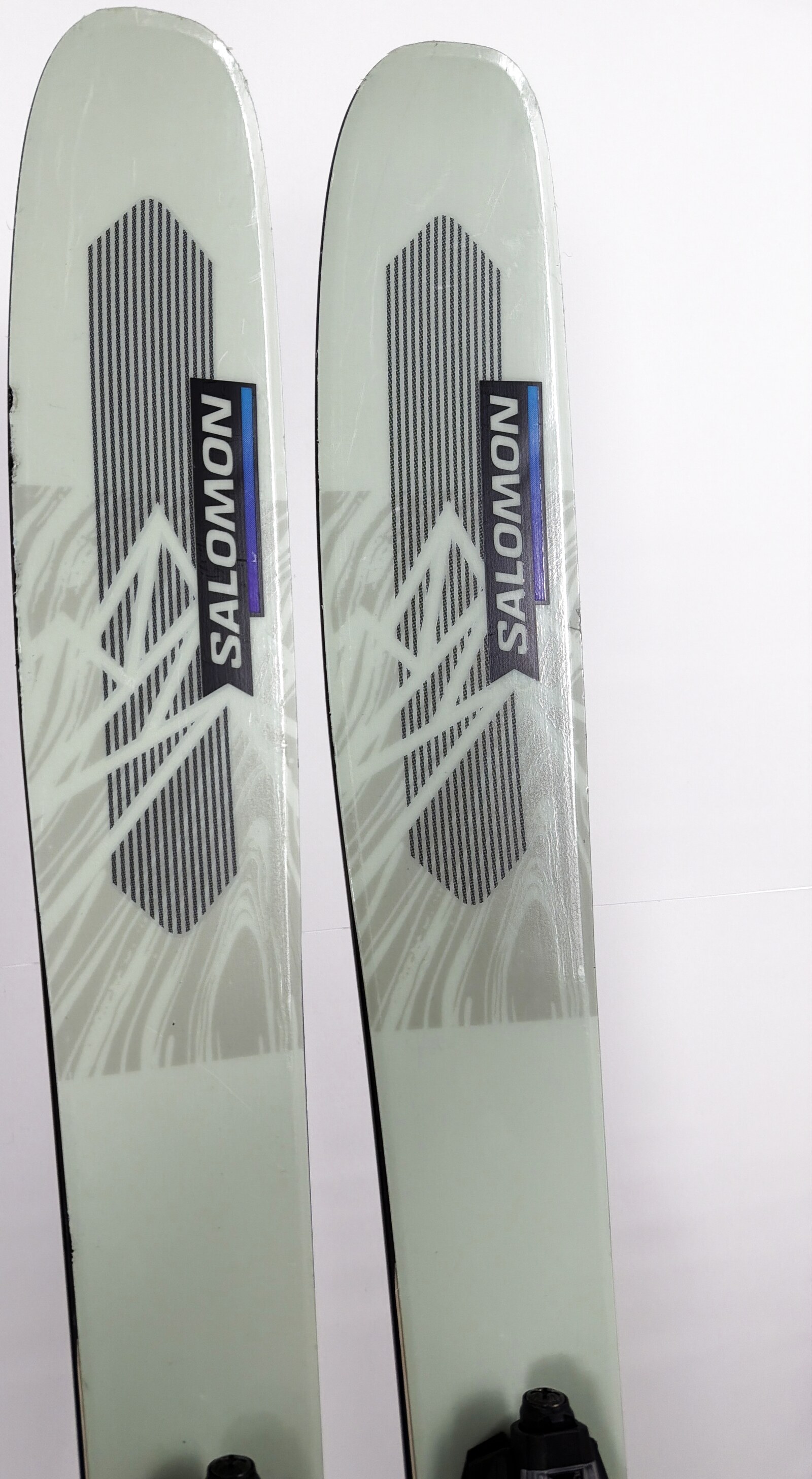 2023 Salomon QST Lumen 98 Skis Tip