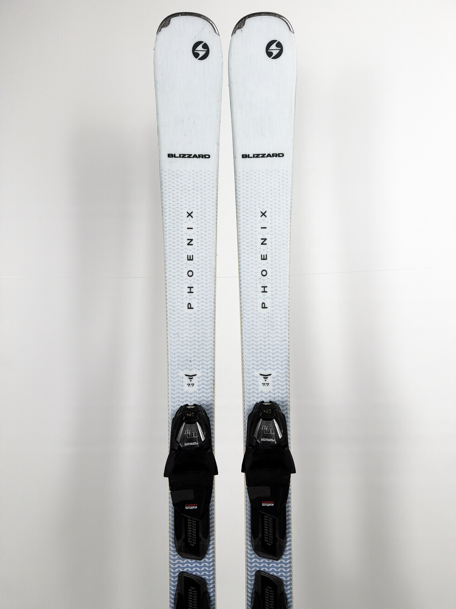 2025 Blizzard Phoenix 7.7 Skis Tip