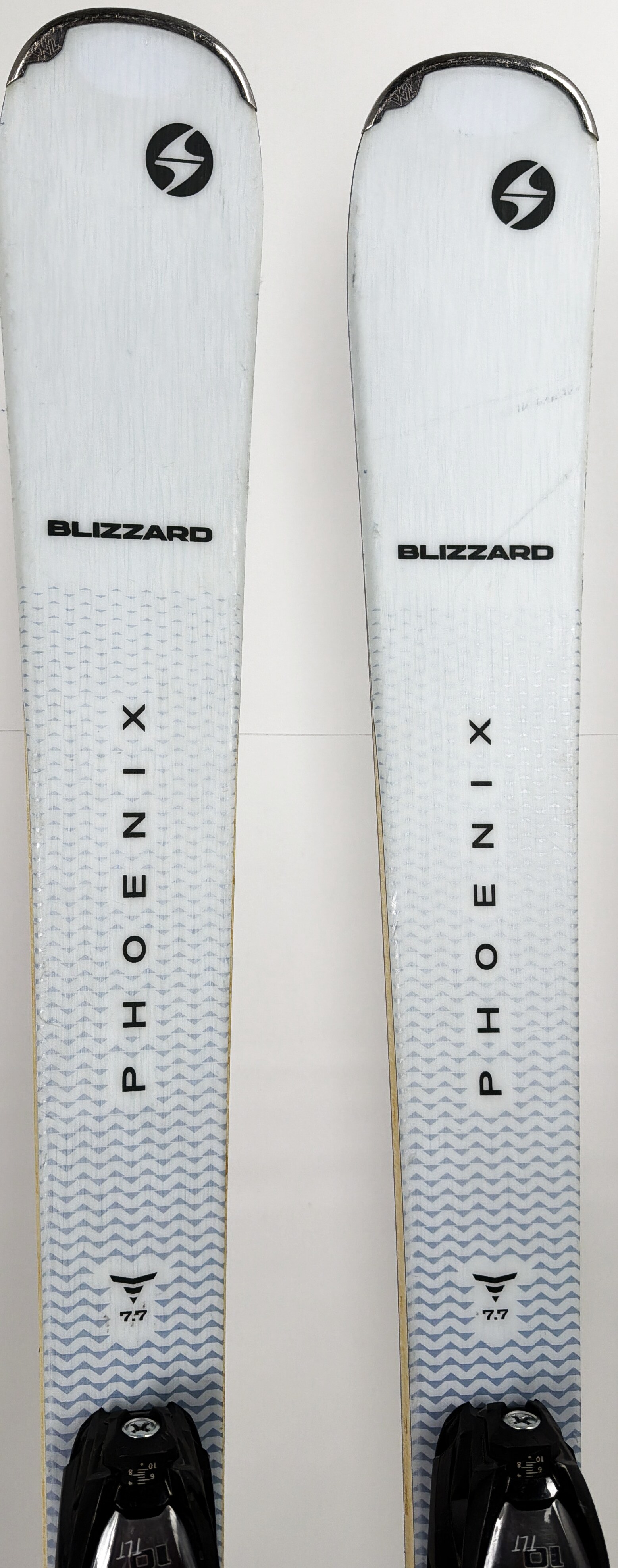2025 Blizzard Phoenix 7.7 Skis Tip