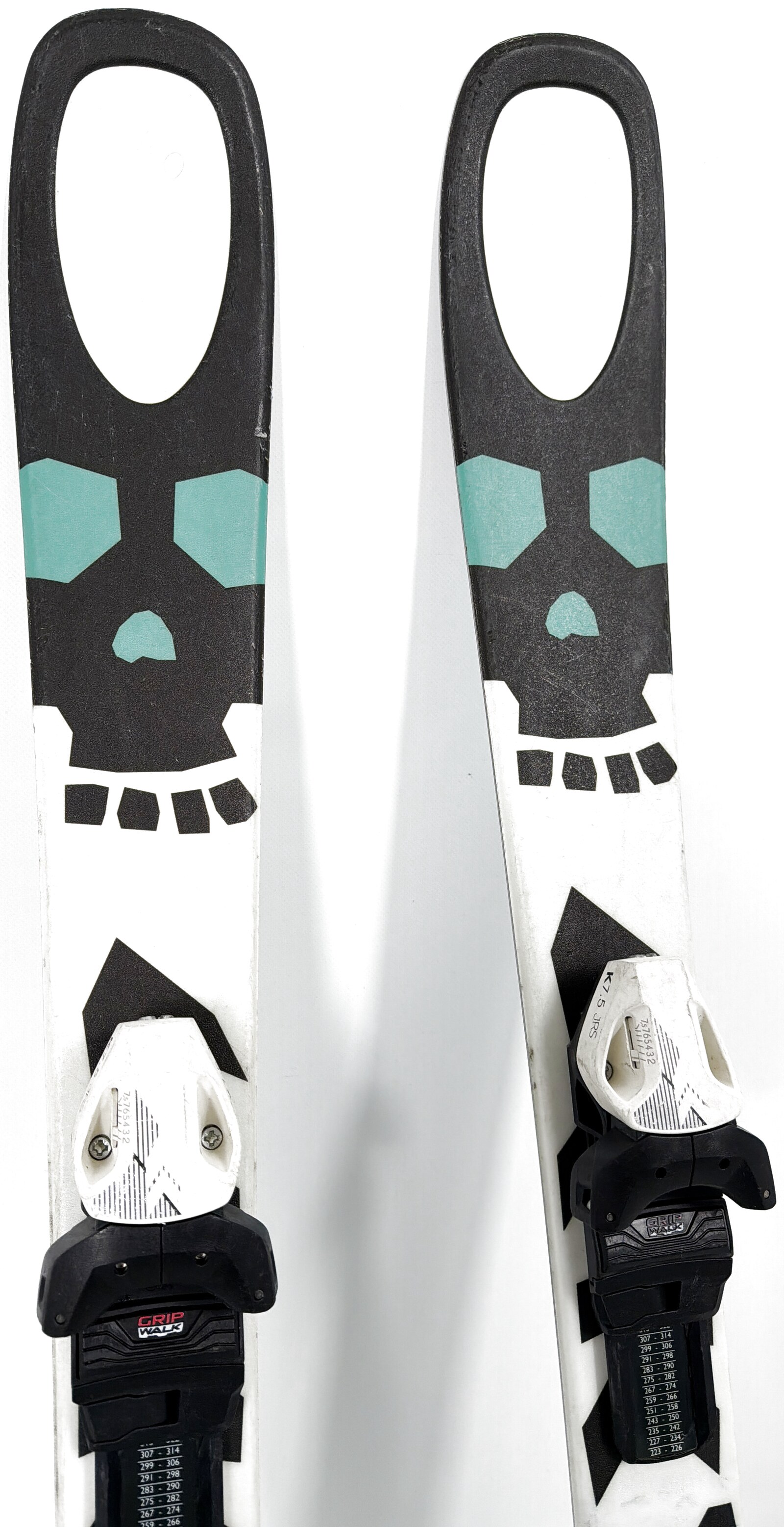 2023 Kastle ZX Alpha 75 Skis Tip